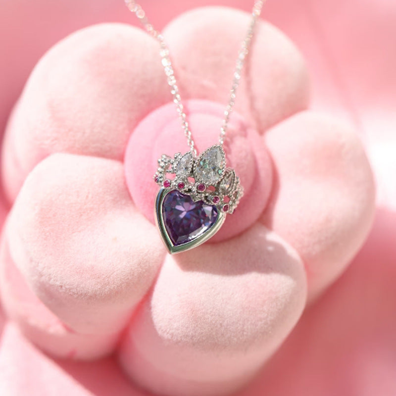 Personalized Hollow Heart Pendant Elegant Simple Peach Heart Women’s